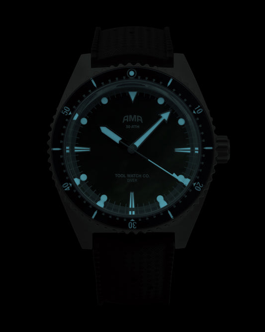 AMA Limited Edition lume shot in the dark