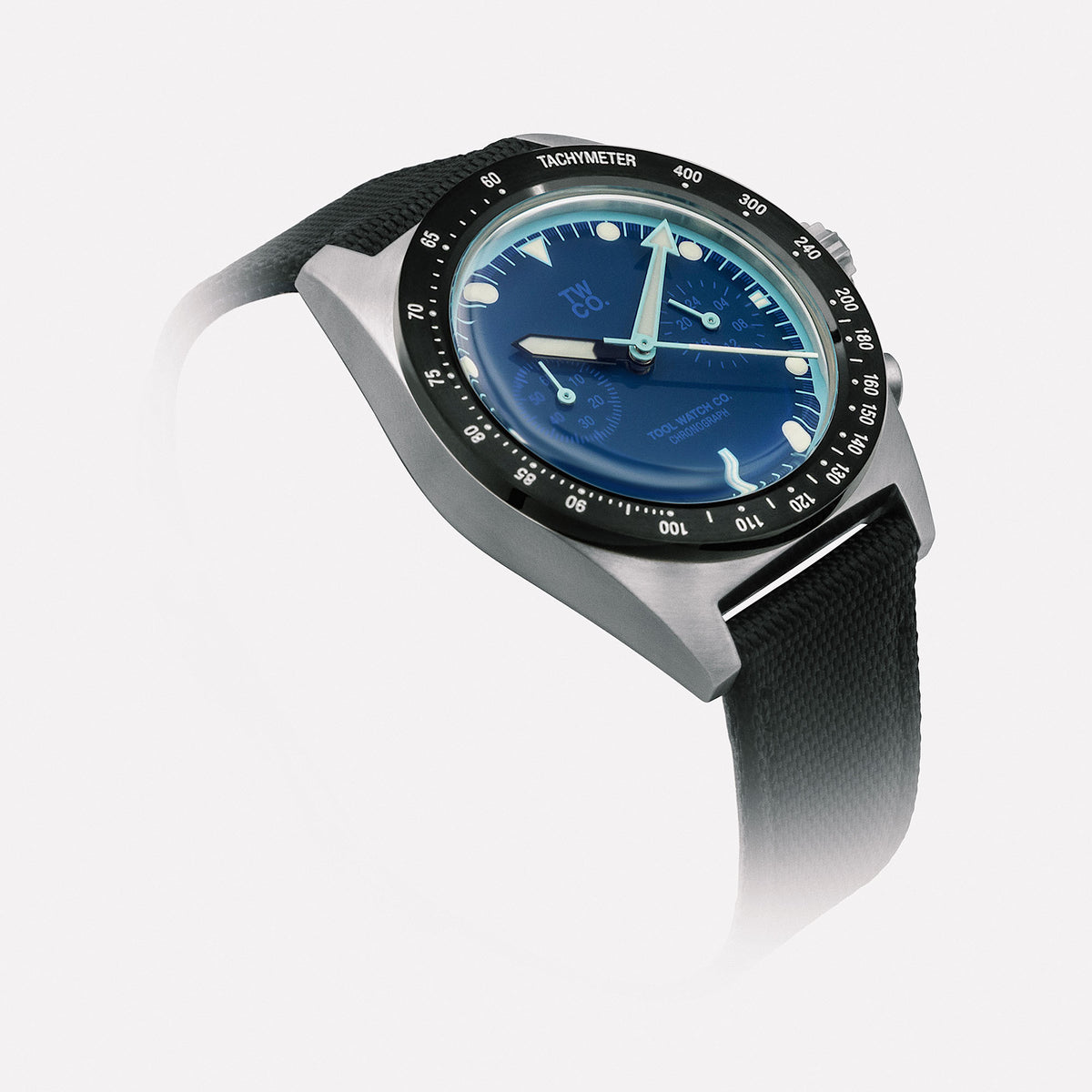 Chroma Chronograph Blue three-quarter view