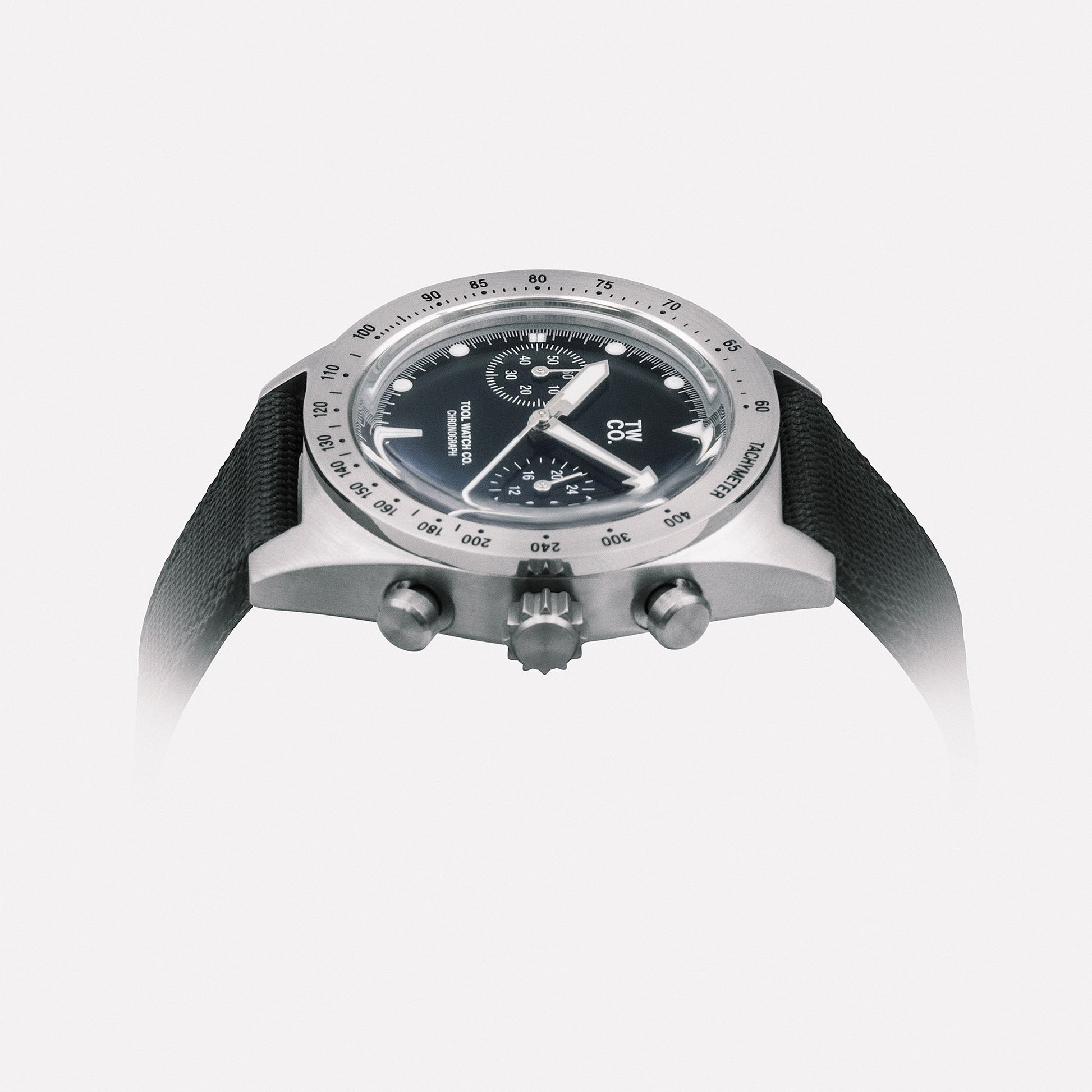 Essential Chronograph case profile