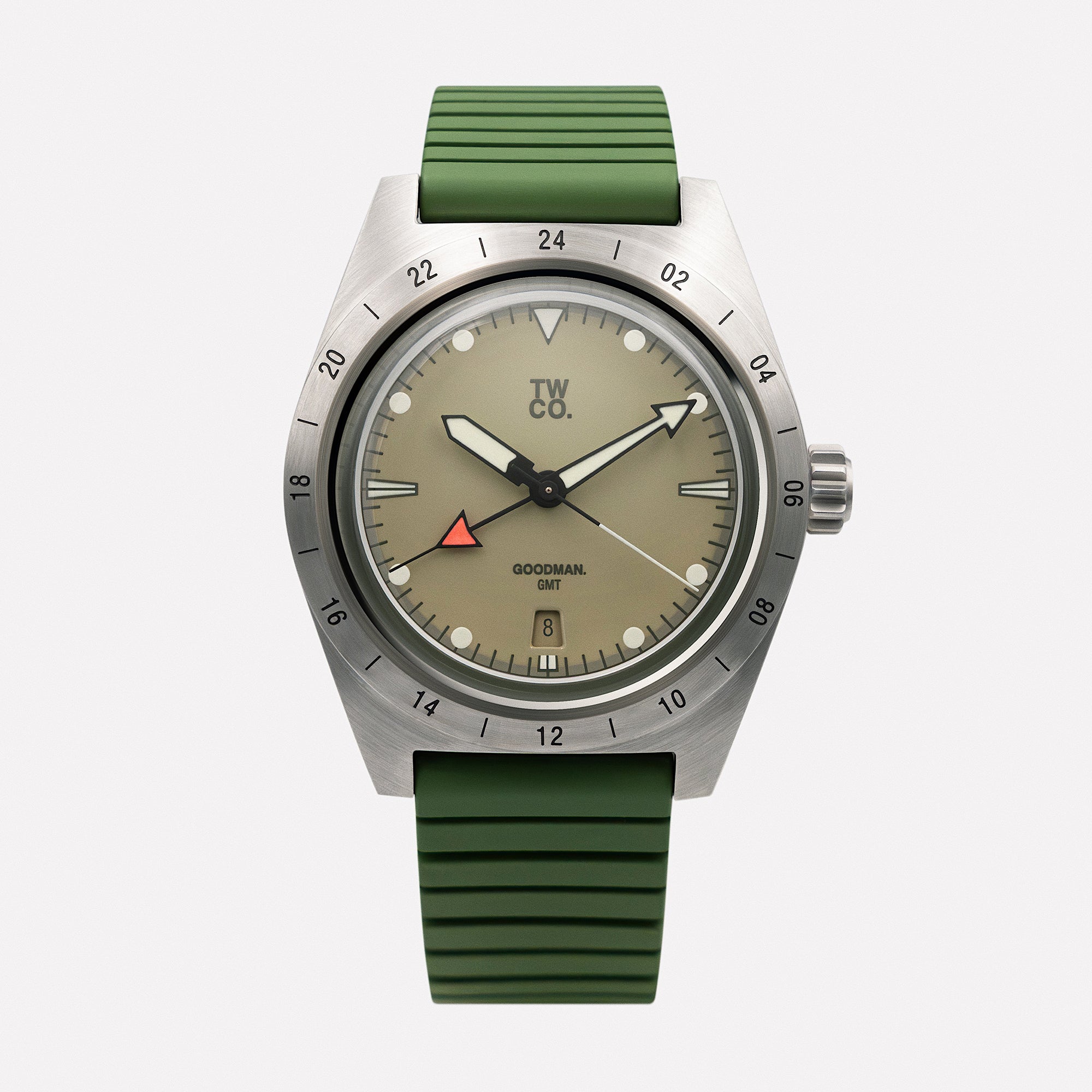 Goodman GMT Utility dial close-up with fixed 24-hour bezel and true GMT hand